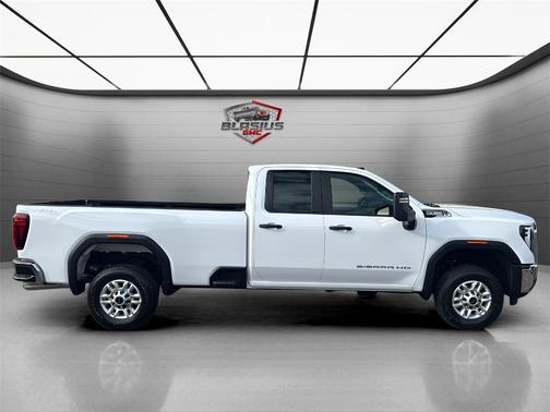 2026 GMC Sierra 2500 Base