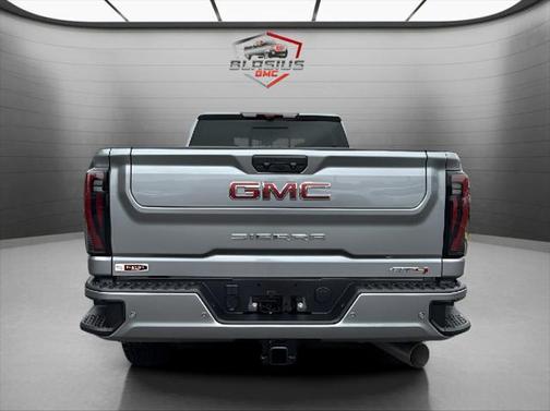 2025 GMC Sierra 2500 AT4