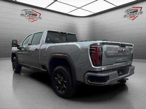 2025 GMC Sierra 2500 AT4