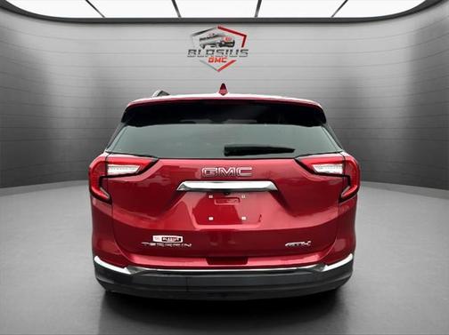 2023 GMC Terrain AWD AT4