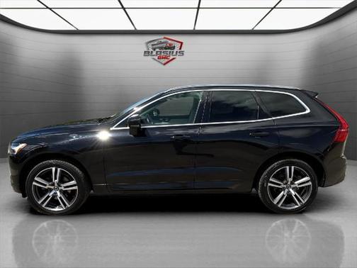 2021 Volvo XC60 T5 Momentum