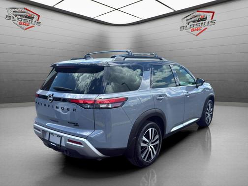 Solid Gray/Super Black 2023 Nissan Pathfinder Platinum 4WD