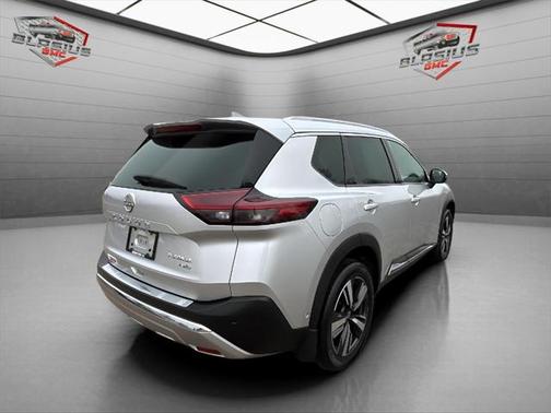 2022 Nissan Rogue Platinum
