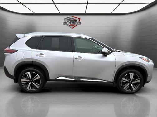 2022 Nissan Rogue Platinum
