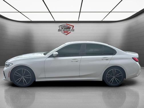 2020 BMW 330 i xDrive