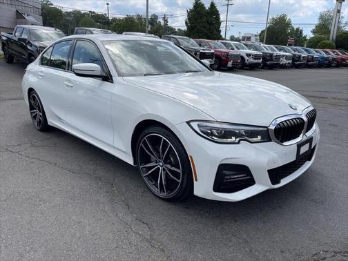2020 BMW 330 i xDrive