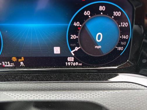 Deep Black Pearl 2022 Volkswagen Golf GTI 2.0T SE DSG