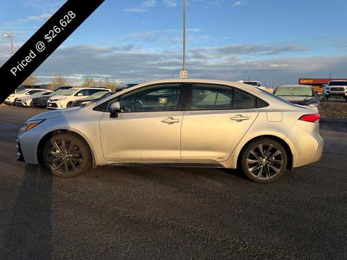 2024 Toyota Corolla Hybrid SE