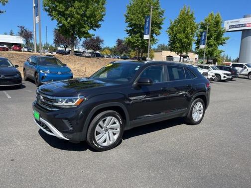 2020 Volkswagen Atlas Cross Sport 2.0T SE w/Technology 4MOTION