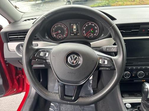 2021 Volkswagen Passat 2.0T SE