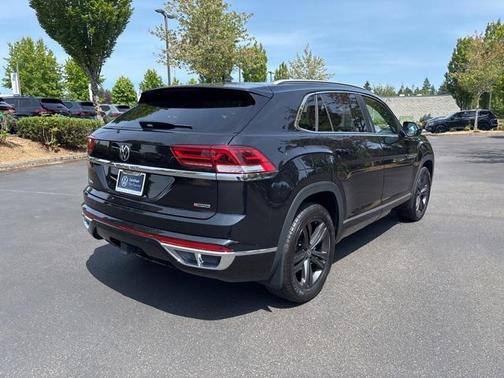 2022 Volkswagen Atlas Cross Sport 3.6L V6 SEL R-Line