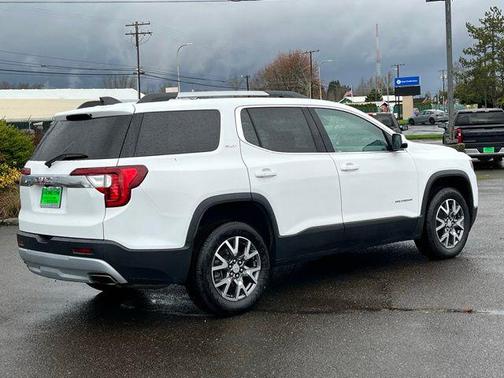 2023 GMC Acadia FWD SLT