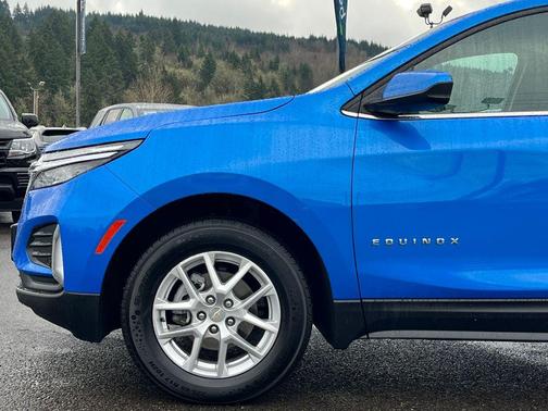 Riptide Blue Metallic 2024 Chevrolet Equinox 1LT
