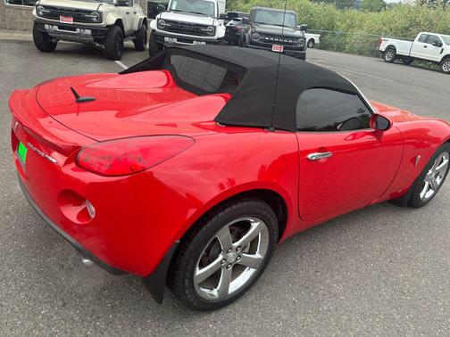 Aggressive (Victory Red) 2008 Pontiac Solstice GXP