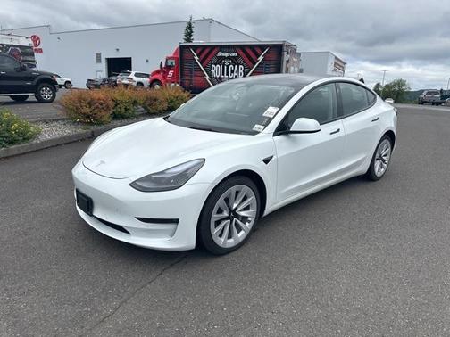 2022 Tesla Model 3 Long Range