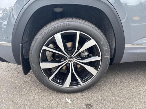 2026 Volkswagen Atlas Cross Sport 2.0T SEL Premium