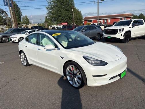 2019 Tesla Model 3 Long Range