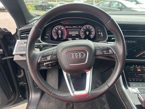 Orca Black Metallic 2020 Audi Q8 55 Premium Plus