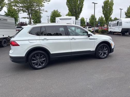 2023 Volkswagen Tiguan 2.0T SE 4MOTION