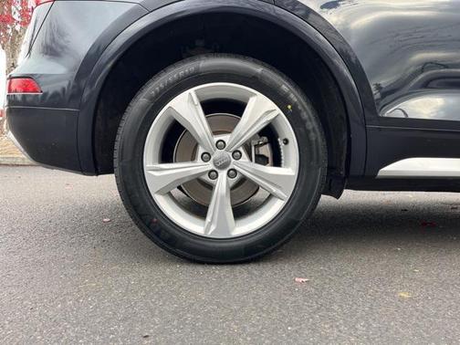 2020 Audi Q5 45 Premium Plus