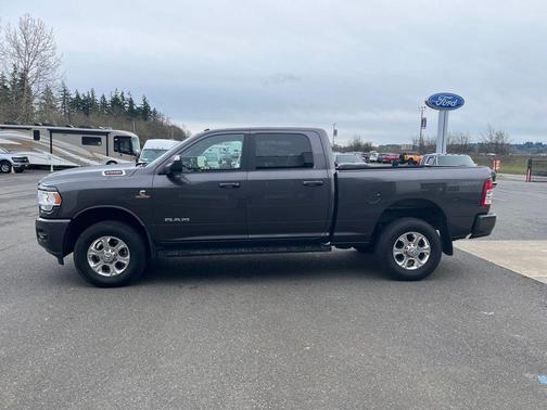2022 RAM 2500 Big Horn Crew Cab 4x4 6'4' Box