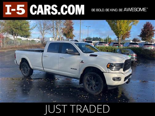 2022 RAM 3500 Limited Crew Cab 4x4 8' Box