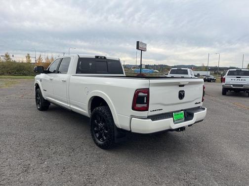 2022 RAM 3500 Limited Crew Cab 4x4 8' Box