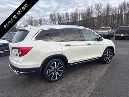 2019 Honda Pilot Touring 8-Passenger