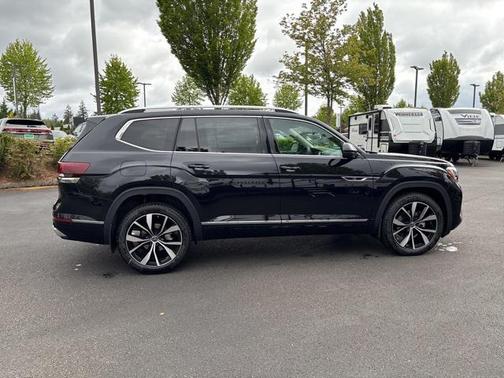 2025 Volkswagen Atlas 2.0T SEL Premium R-Line 4MOTION