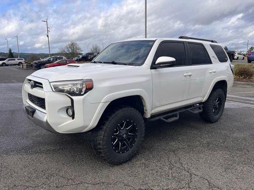 2020 Toyota 4Runner TRD Off Road
