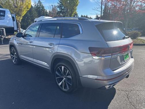 2026 Volkswagen Atlas 2.0T SEL Premium R-Line 4MOTION