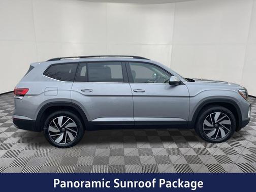 Silver Mist Metallic 2026 Volkswagen Atlas 2.0T SE w/Technology 4MOTION