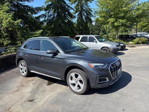 2021 Audi Q5 45 Premium Plus