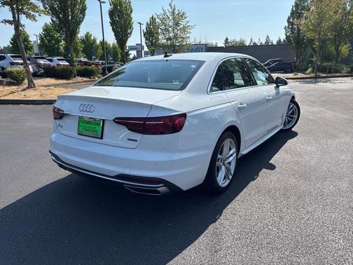 2022 Audi A4 45 S line Premium Plus