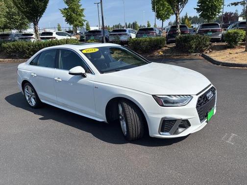 2022 Audi A4 45 S line Premium Plus