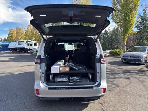 2025 Volkswagen ID. Buzz Pro S Plus with 4MOTION