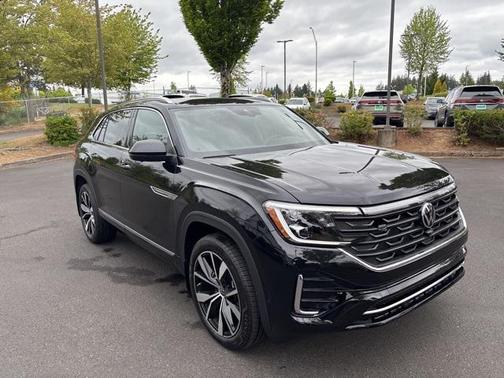 2025 Volkswagen Atlas Cross Sport 2.0T SEL Premium