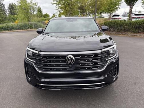 2025 Volkswagen Atlas Cross Sport 2.0T SEL Premium