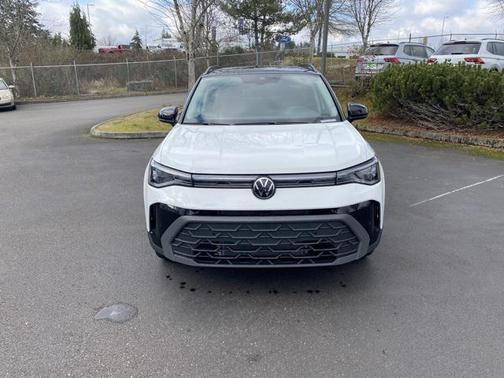 2025 Volkswagen Taos 1.5T SE Black