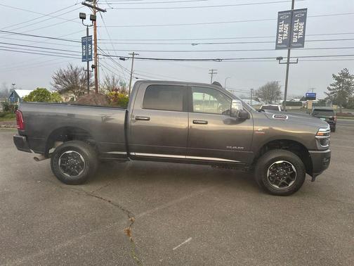 2025 RAM 2500 Laramie Crew Cab 4x4 6'4' Box