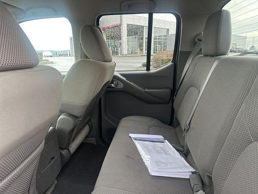 2013 Nissan Frontier SV