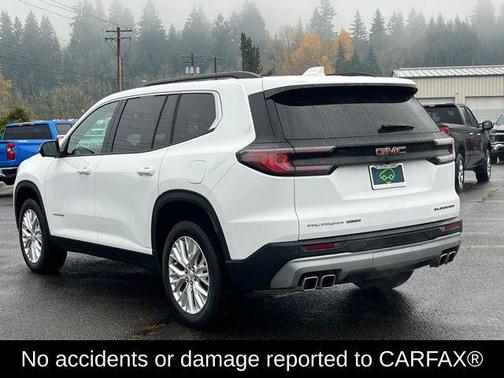 2024 GMC Acadia Elevation