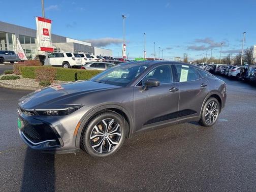 2024 Toyota Crown XLE