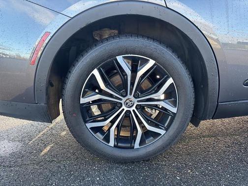 2024 Toyota Crown XLE