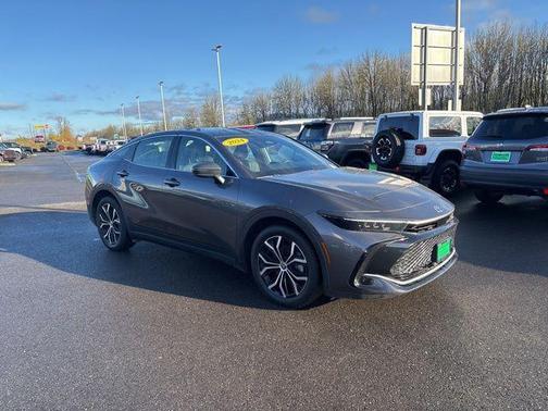 2024 Toyota Crown XLE