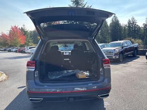 2026 Volkswagen Atlas 2.0T SE w/Technology 4MOTION