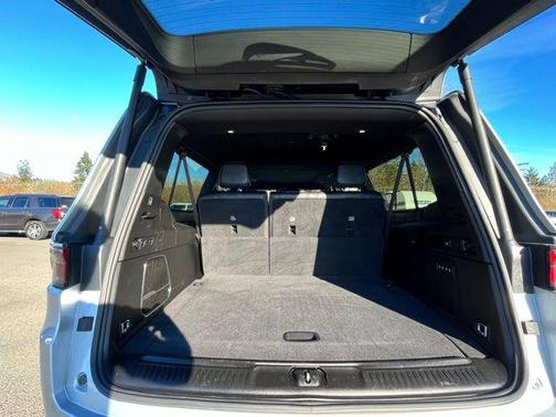 2023 Jeep Wagoneer L Series II 4x4