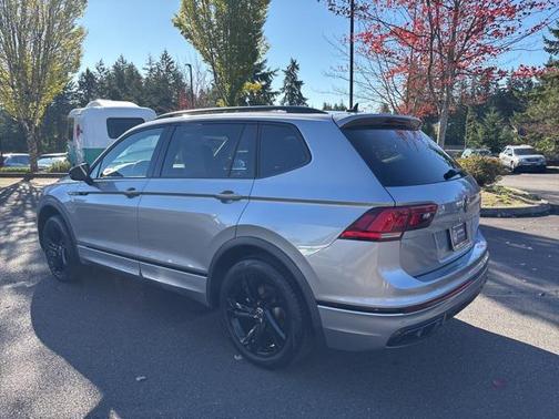 2024 Volkswagen Tiguan 2.0T SE R-Line Black 4MOTION