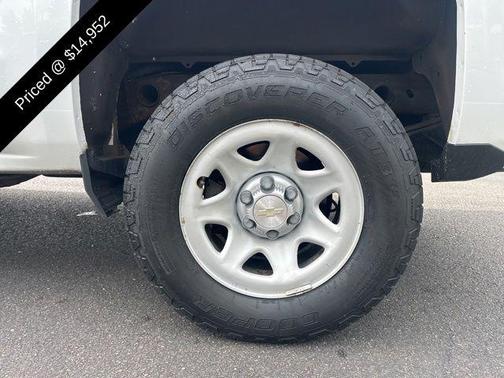 Summit White 2017 Chevrolet Silverado 1500 WT