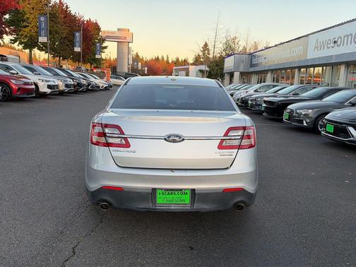 Ingot Silver 2014 Ford Taurus Limited